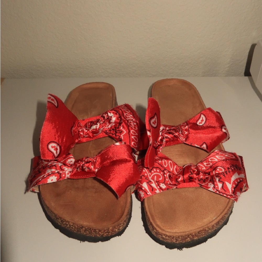 Red Bandana Slide Sandals - Women's Casual Slip-On - Picture 2 of 7